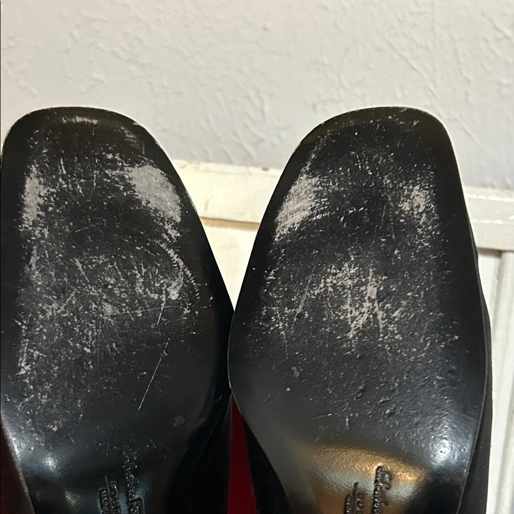 Salvatore Ferragamo Black Bow Satin Heels Sleek Design 9.5 C